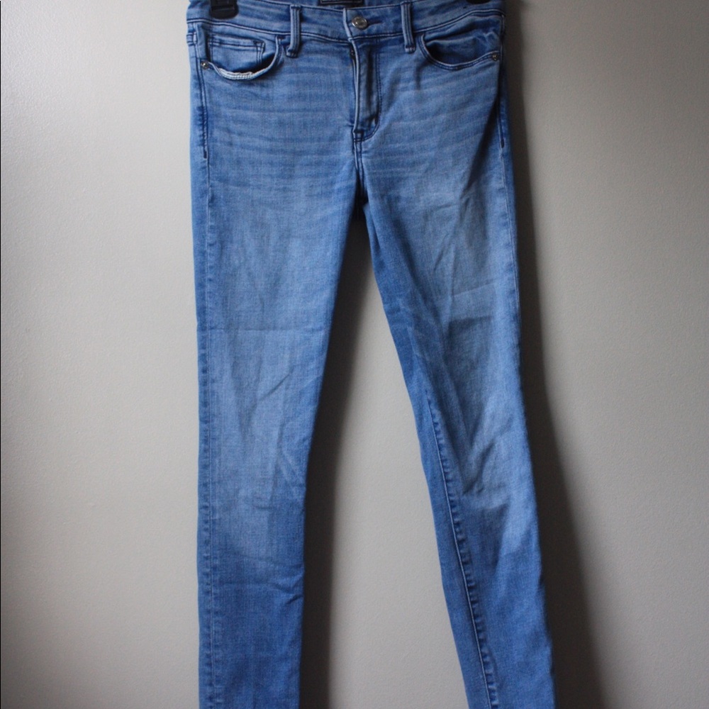 Abercrombie light wash jeans